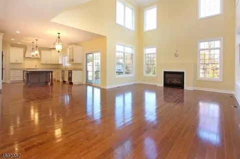 69 Eileen Dr, Cedar Grove, NJ 07009 photo 6
