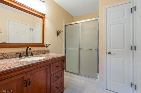 1 Willow Ct, Clinton, NJ 08809 photo 17