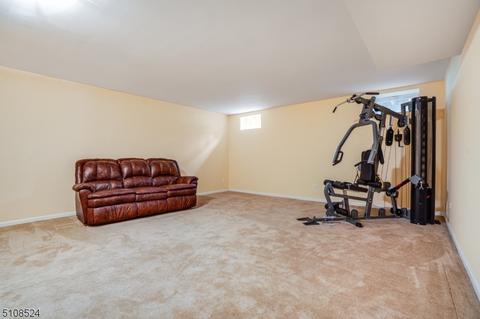 1 Willow Ct, Clinton, NJ 08809 photo 18