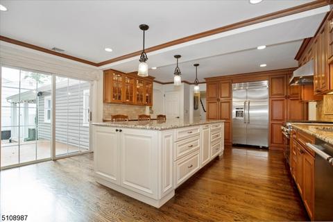 24 Gregory Rd, Springfield, NJ 07081 photo 9
