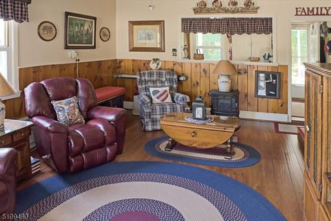 17 Amendola Dr, Netcong, NJ 07857 photo 6