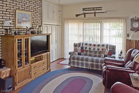 17 Amendola Dr, Netcong, NJ 07857 photo 7
