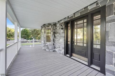 23 Baker Ave, Berkeley Heights, NJ 07922 photo 2