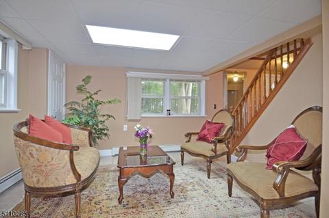 66 Armstrong Ave, Wayne, NJ 07470 photo 3