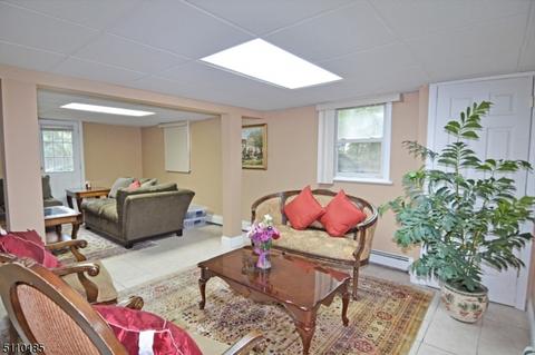 66 Armstrong Ave, Wayne, NJ 07470 photo 2