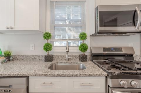 958 Kenyon Ave, Plainfield, NJ 07060 photo 15