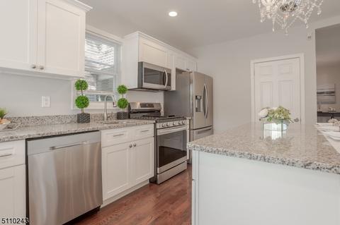 958 Kenyon Ave, Plainfield, NJ 07060 photo 14