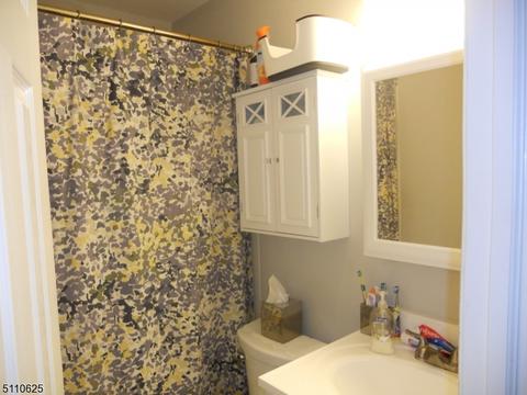 18 Normandy Rd, Mount Olive, NJ 07836 photo 12