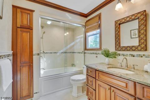 65 Locust Ave, Millburn, NJ 07041 photo 20