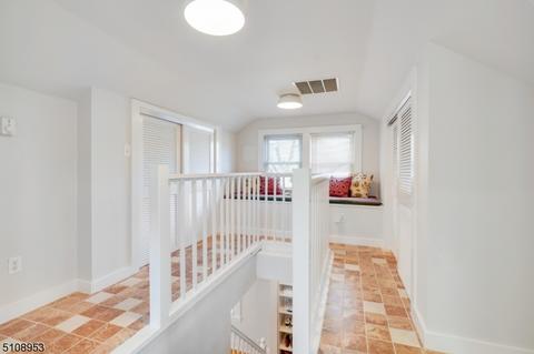 65 Locust Ave, Millburn, NJ 07041 photo 24