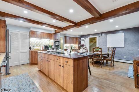 200 Springfield Ave, Summit, NJ 07901 photo 8