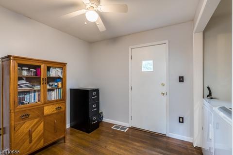 33 Bergen Ave, Wanaque Boro, NJ 07420 photo 11