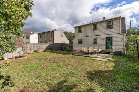 33 Bergen Ave, Wanaque Boro, NJ 07420 photo 21