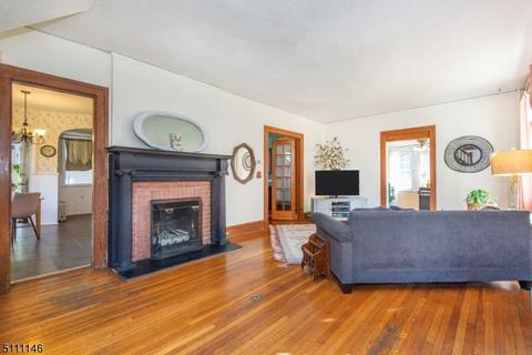 400 Sharp St, Hackettstown, NJ 07840 photo 5