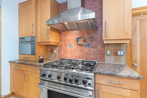 1 Hillcrest Pl, Mendham, NJ 07945 photo 10
