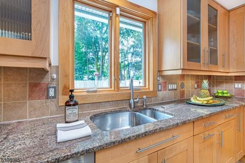 1 Hillcrest Pl, Mendham, NJ 07945 photo 11