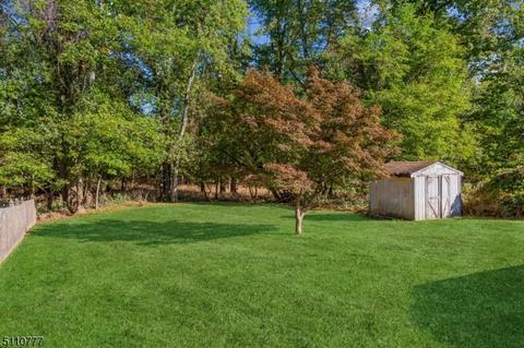 12 New St, Middlesex, NJ 08846 photo 5