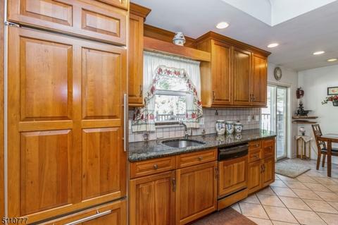 12 New St, Middlesex, NJ 08846 photo 14