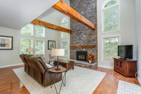 36 Rustic Trl, Flemington, NJ 08822 photo 4