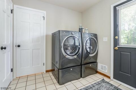 36 Rustic Trl, Flemington, NJ 08822 photo 17