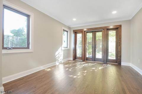 764 Cedar Ln, Teaneck, NJ 07666 photo 11