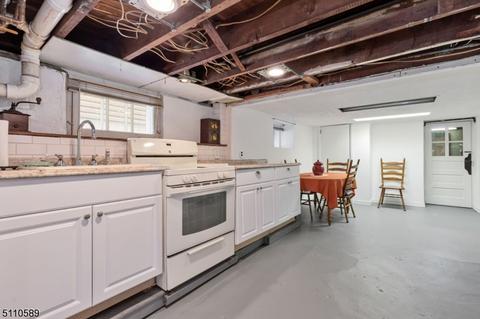 73 S Maple Ave, Springfield, NJ 07081 photo 28