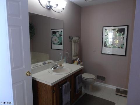 407 Cornell Ct, Hackettstown, NJ 07840 photo 27