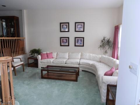 407 Cornell Ct, Hackettstown, NJ 07840 photo 15