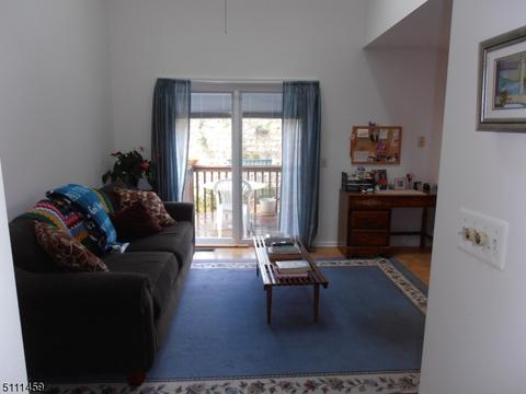 407 Cornell Ct, Hackettstown, NJ 07840 photo 13