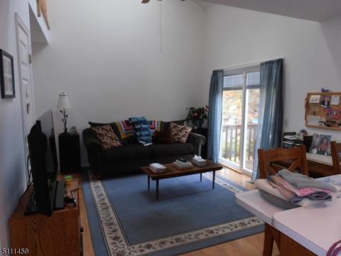 407 Cornell Ct, Hackettstown, NJ 07840 photo 12