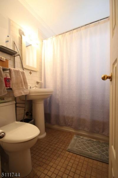 256 Globe Ave, Union, NJ 07083 photo 10