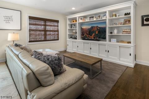 24 Joerg Ave, Nutley, NJ 07110 photo 19