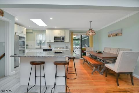 10 Summit Ave, Waldwick, NJ 07463 photo 8