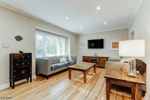429 Mountain Ave, North Plainfield, NJ 07062 photo 4