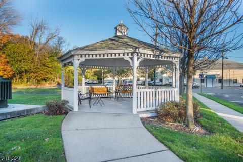 149 Liddle Ave, Edison, NJ 08837 photo 2