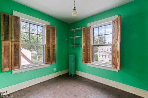 373 Hillside Ave, Nutley, NJ 07110 photo 12