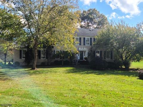 14 Apple Tree Rd, Flemington, NJ 08822 photo 2