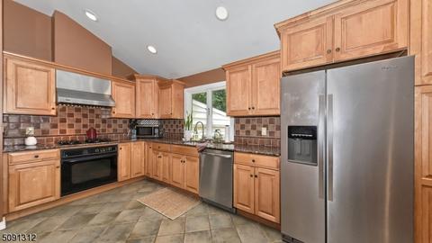 30 Berkley Ct, Wayne, NJ 07470 photo 10