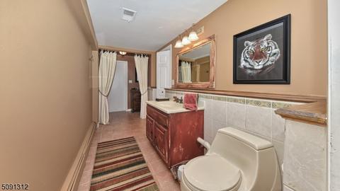 30 Berkley Ct, Wayne, NJ 07470 photo 22
