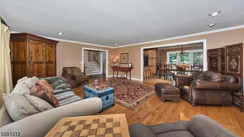 30 Berkley Ct, Wayne, NJ 07470 photo 8