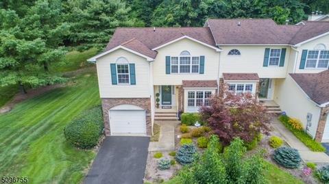 122 Butternut Dr, Wayne, NJ 07470 photo 1
