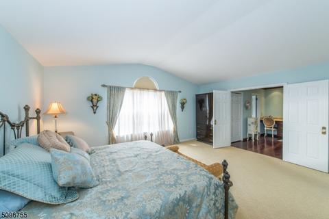 122 Butternut Dr, Wayne, NJ 07470 photo 18