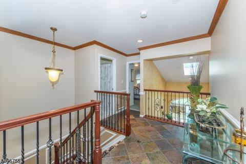 122 Butternut Dr, Wayne, NJ 07470 photo 17