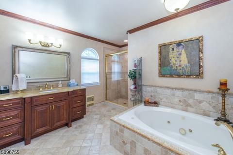 122 Butternut Dr, Wayne, NJ 07470 photo 22