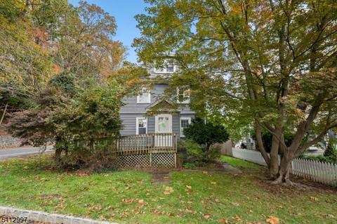 25 Baltusrol Pl, Summit, NJ 07901 photo 1