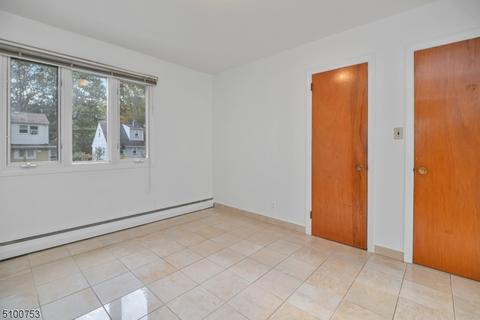 17 Linden Rd, Wayne, NJ 07470 photo 10