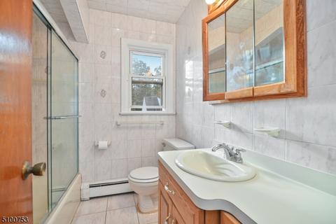 17 Linden Rd, Wayne, NJ 07470 photo 13