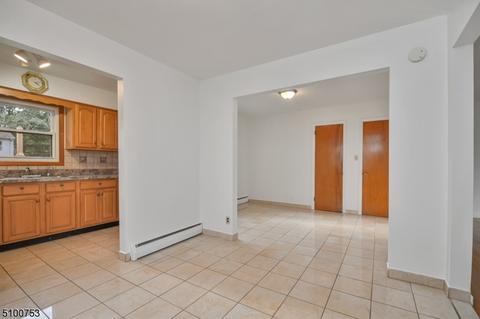 17 Linden Rd, Wayne, NJ 07470 photo 7