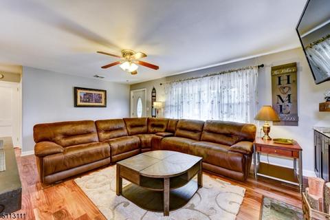 11 Oswego Ave, Middlesex, NJ 08846 photo 10
