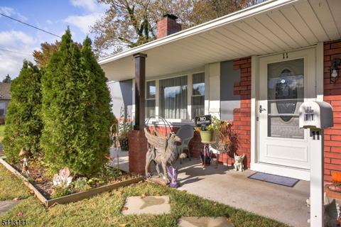 11 Oswego Ave, Middlesex, NJ 08846 photo 4